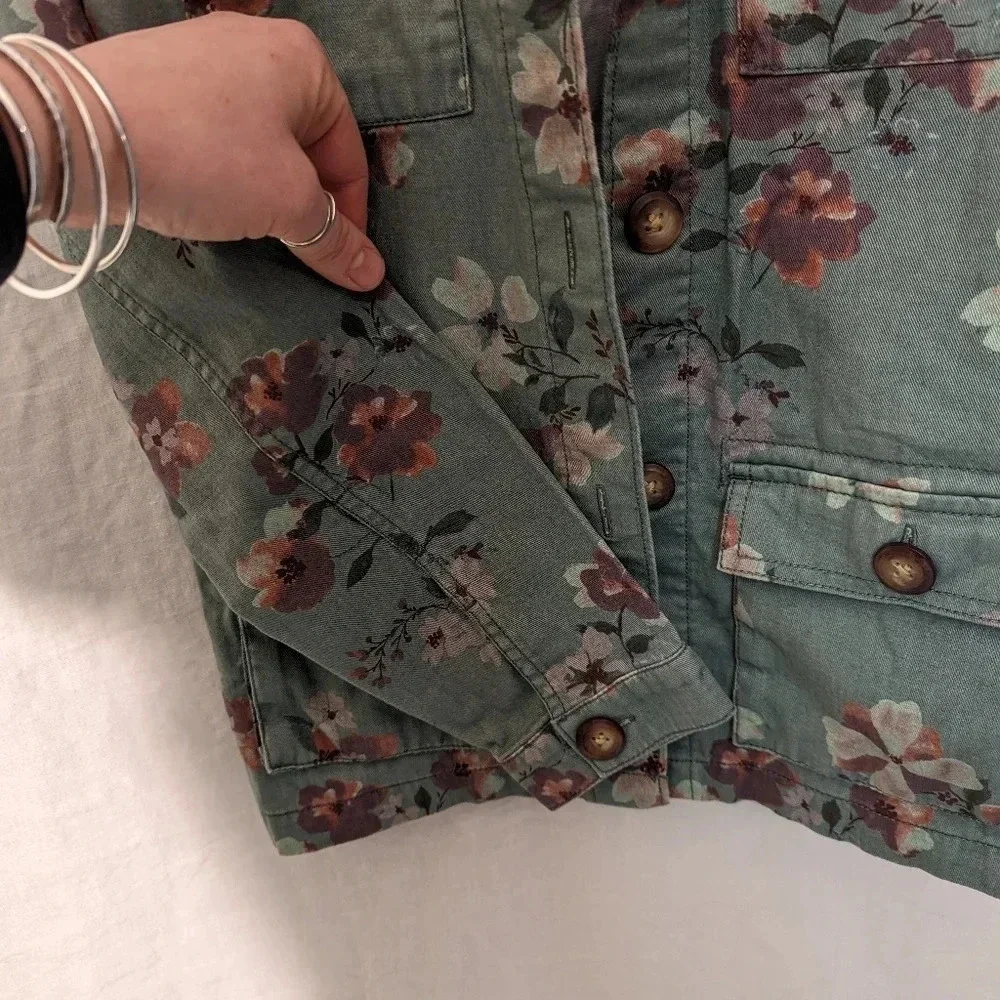 Oshkosh B'gosh green floral print denim jacket, girls size 14   G4
